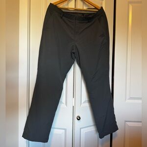 Under Armour Golf Pants. 36/30. Gray